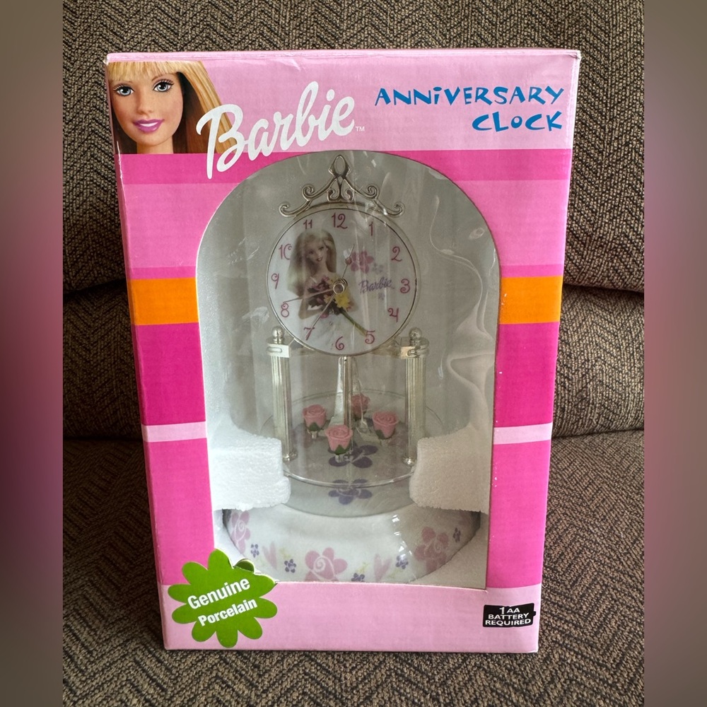 Barbie Collectible Genuine Porcelain Anniversary Clock 2001 Y2K